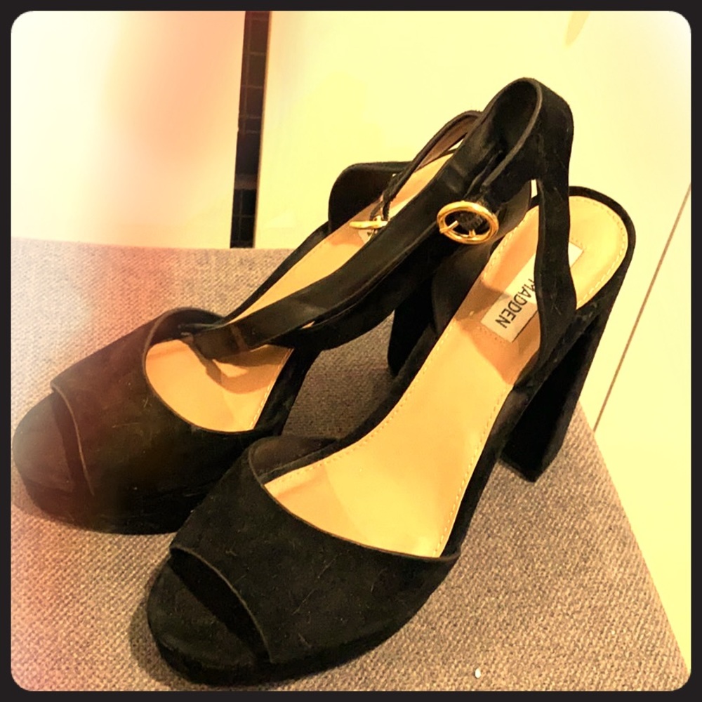 Size 9 Steve Madden Platform Sandals NEW